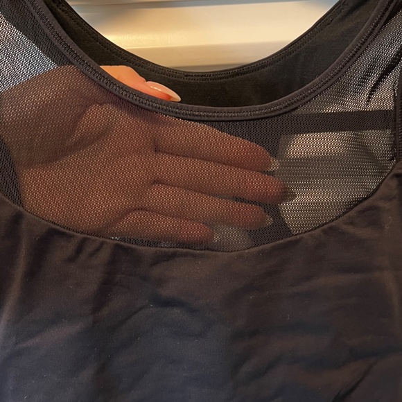 lululemon sports bra - Picture 4 of 4